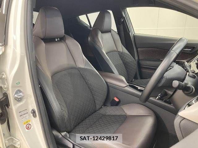 Toyota C-HR 2017-05 8145583-10