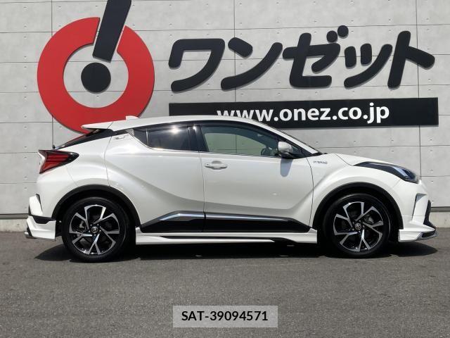 Toyota C-HR 2020-04 8158148-20