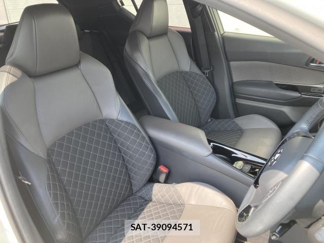 Toyota C-HR 2020-04 8158148-22