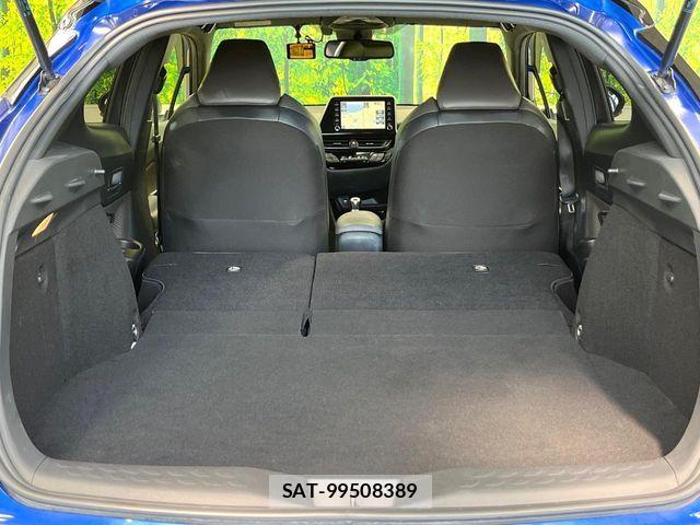 Toyota C-HR 2019-10 8158149-9