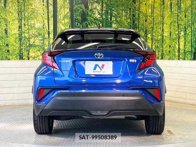 Toyota C-HR 2019-10 8158149-14