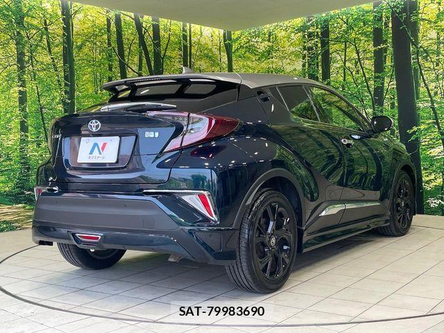 Toyota C-HR 2019-09 8158150-16