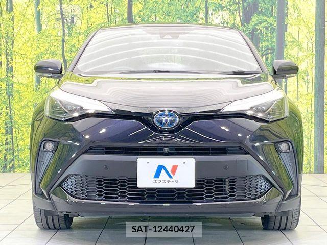 Toyota C-HR 2021-08 8206811-13