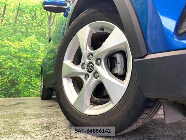 Toyota C-HR 2017-10 8206829-11
