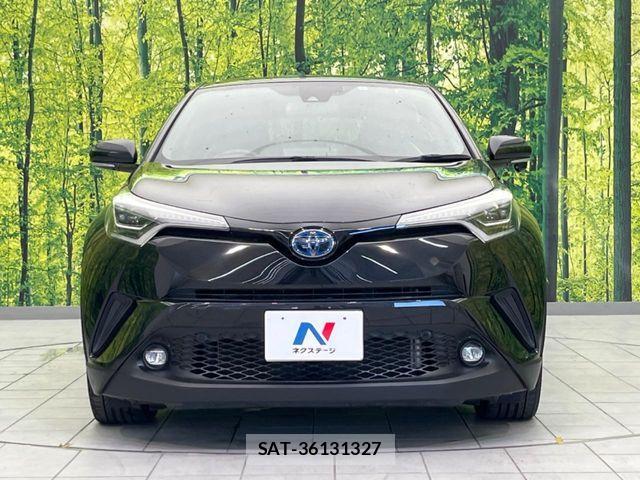 Toyota C-HR 2019-09 8206815-13