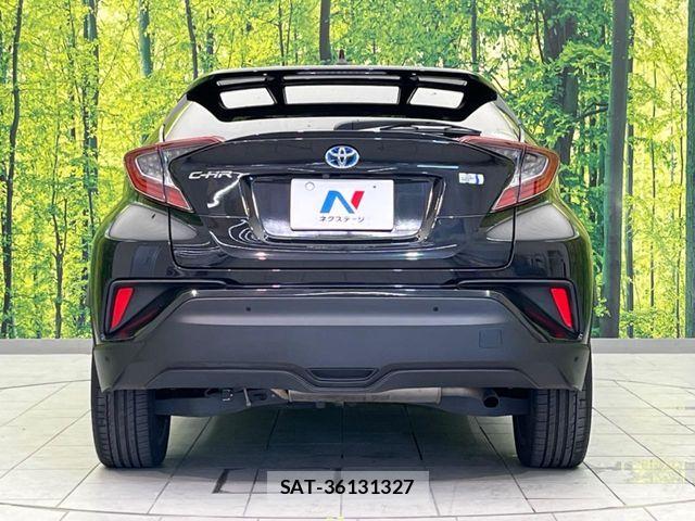 Toyota C-HR 2019-09 8206815-14