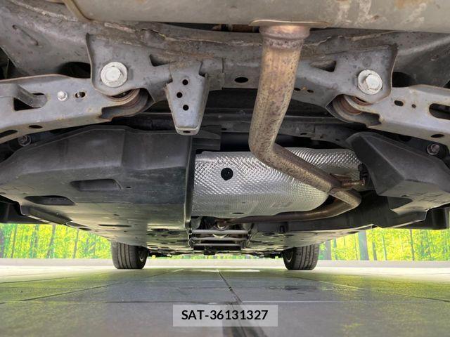 Toyota C-HR 2019-09 8206815-18