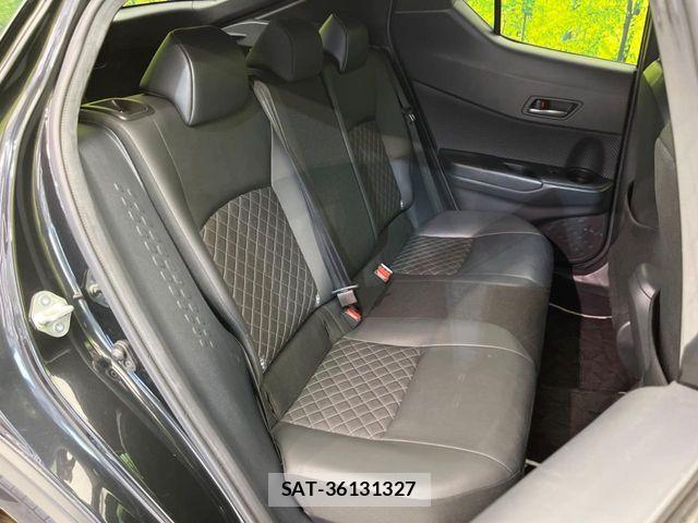 Toyota C-HR 2019-09 8206815-8