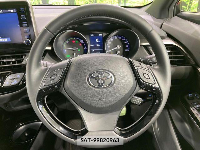 Toyota C-HR 2021-04 8206812-10
