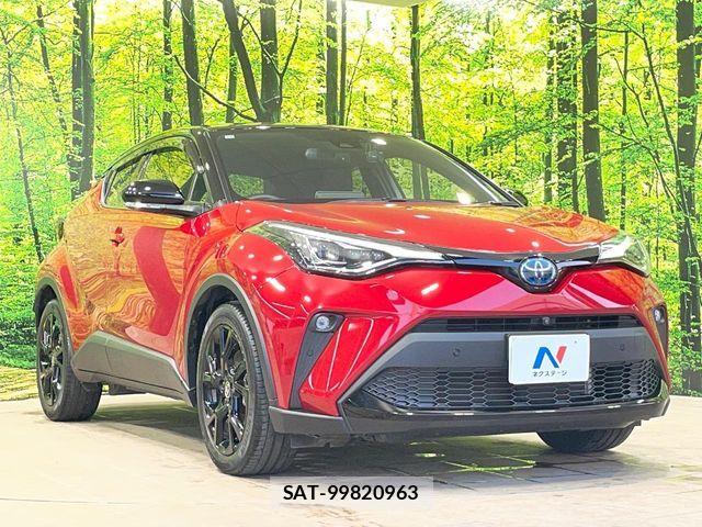 Toyota C-HR 2021-04 8206812-15