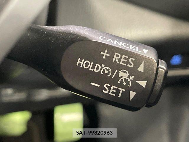 Toyota C-HR 2021-04 8206812-5