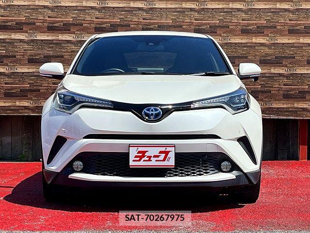 Toyota C-HR 2017-09 8206816-16
