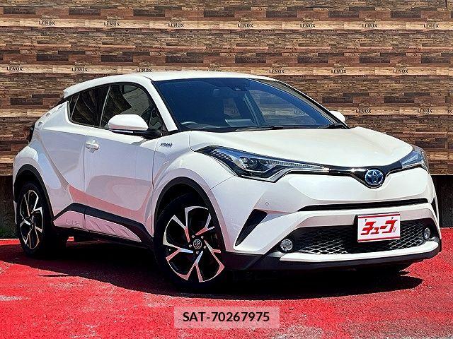 Toyota C-HR 2017-09 8206816-6
