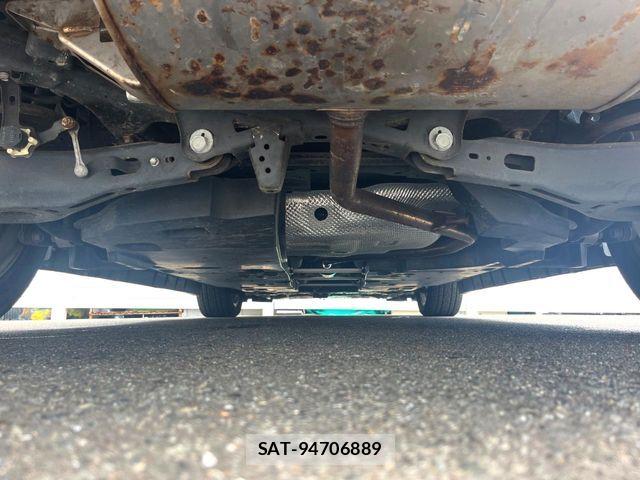 Toyota C-HR 2017-10 8206820-18