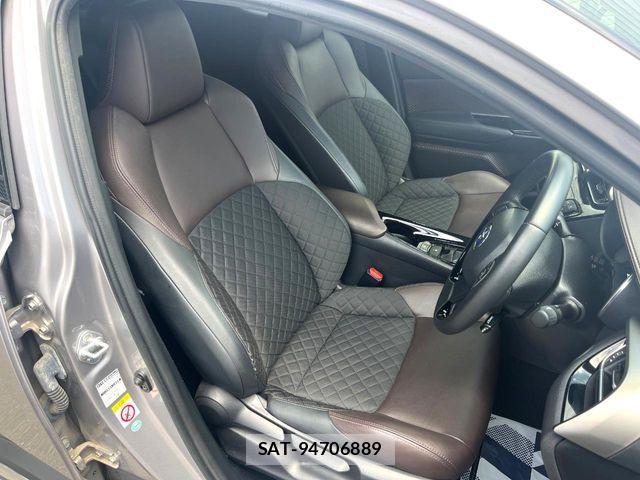 Toyota C-HR 2017-10 8206820-8