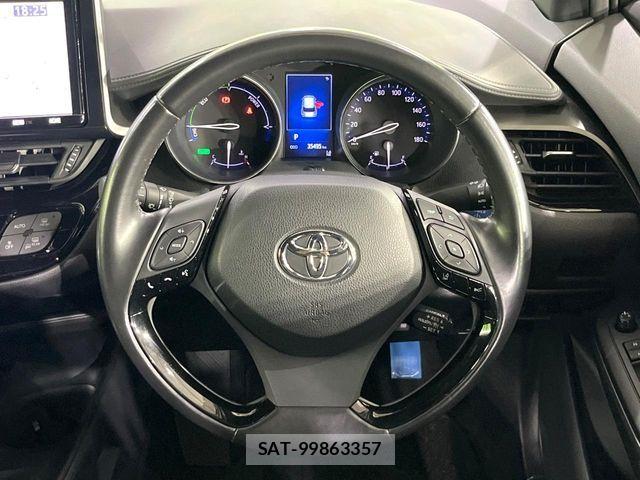 Toyota C-HR 2019-09 8206819-10