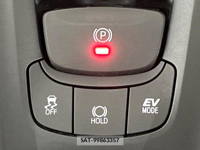 Toyota C-HR 2019-09 8206819-5