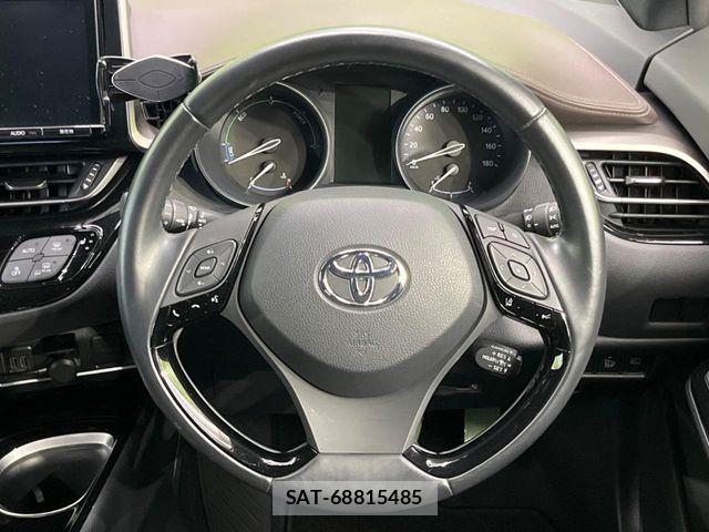 Toyota C-HR 2018-07 8206823-10