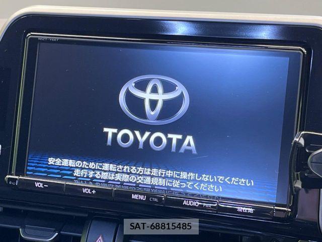 Toyota C-HR 2018-07 8206823-2