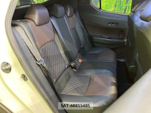 Toyota C-HR 2018-07 8206823-8