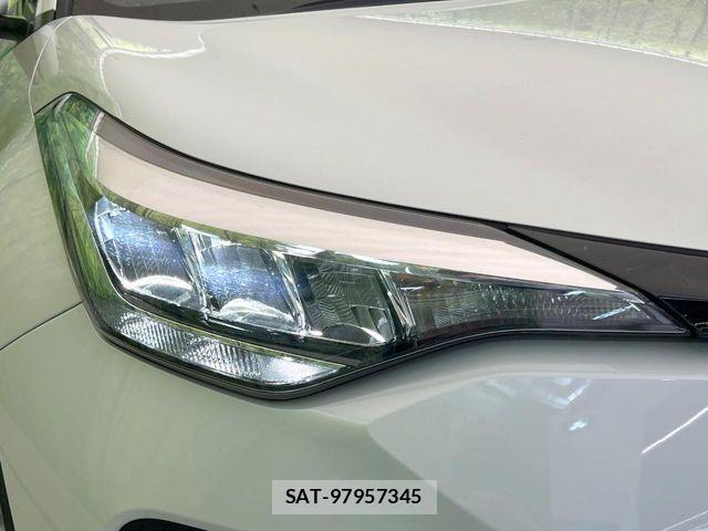 Toyota C-HR 2021-07 8206813-11