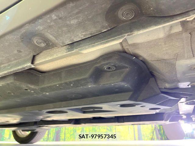 Toyota C-HR 2021-07 8206813-18