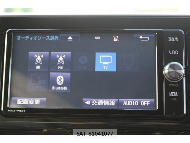 Toyota C-HR 2017-02 8206817-6