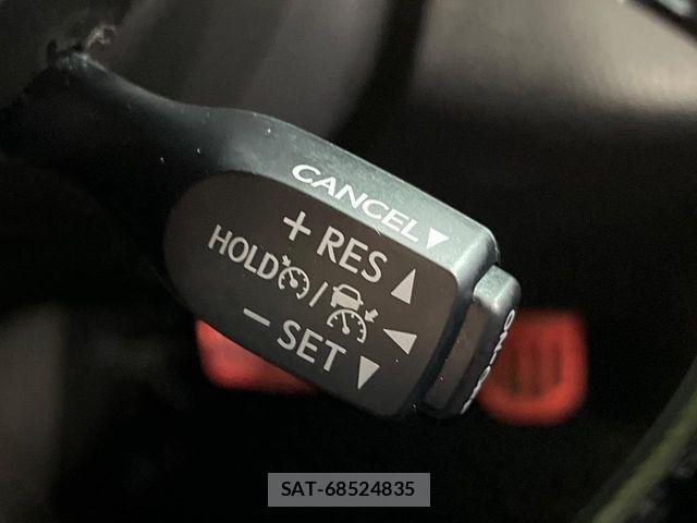Toyota C-HR 2019-11 8206818-5