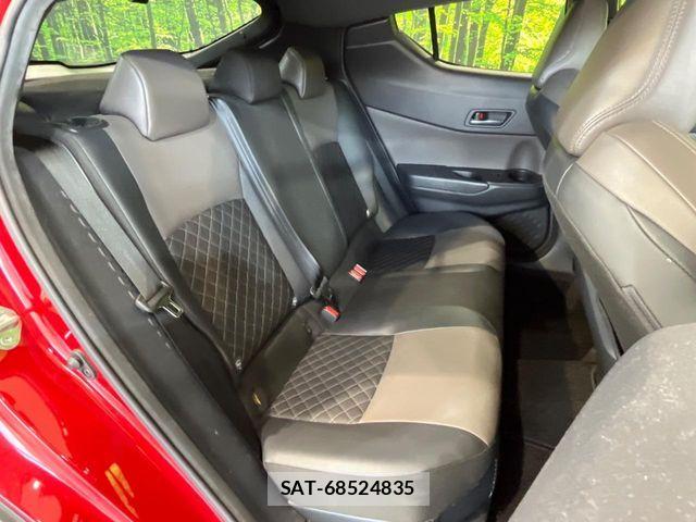 Toyota C-HR 2019-11 8206818-8