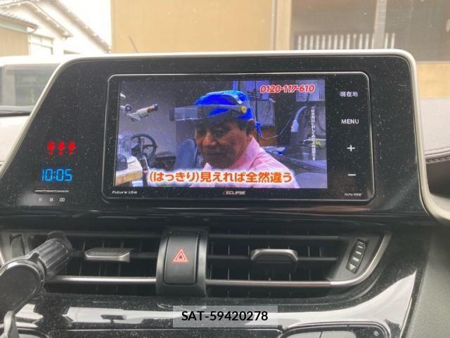 Toyota C-HR 2018-01 8229250-17