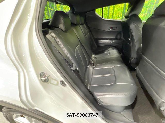 Toyota C-HR 2022-04 8229246-9