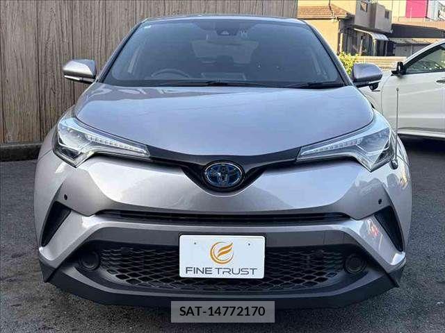 Toyota C-HR 2018-07 8229249-12
