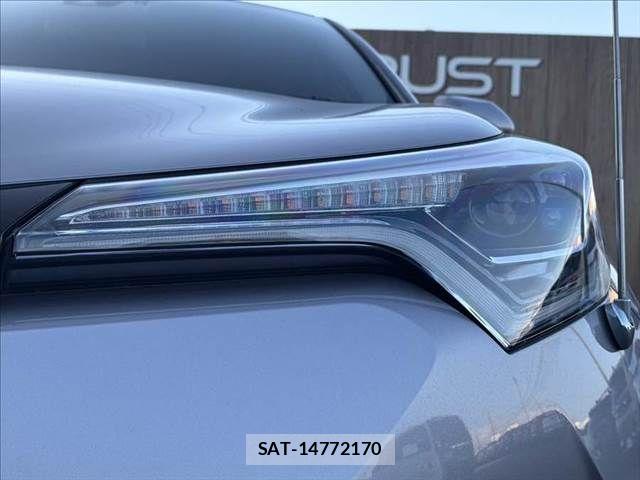 Toyota C-HR 2018-07 8229249-20