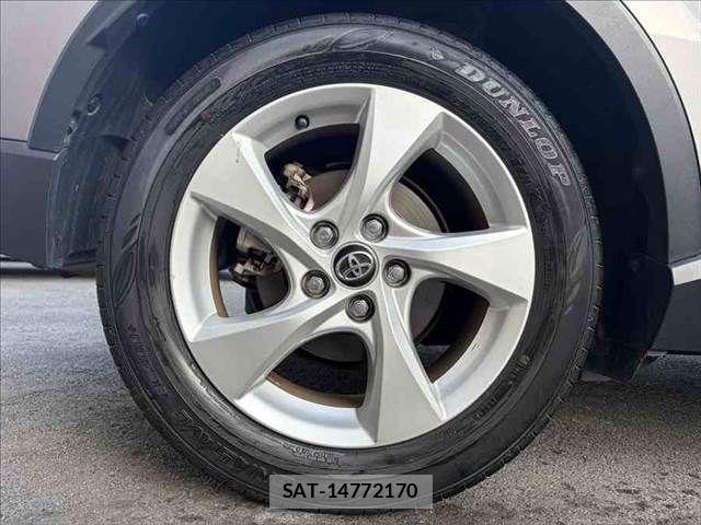 Toyota C-HR 2018-07 8229249-24