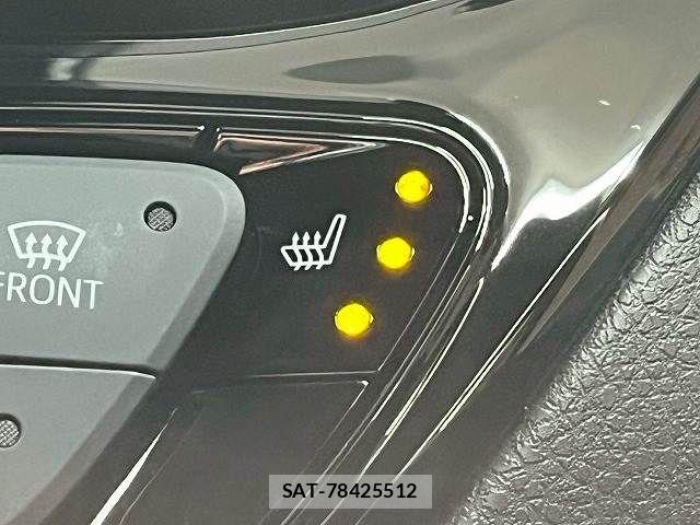 Toyota C-HR 2020-08 8244828-4