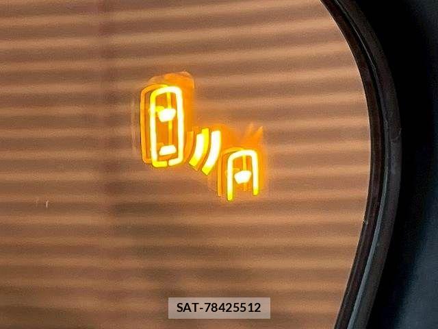 Toyota C-HR 2020-08 8244828-5