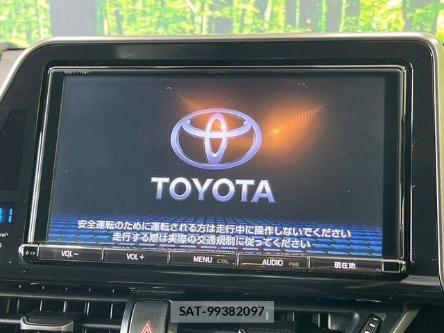 Toyota C-HR 2017-12 8244831-2