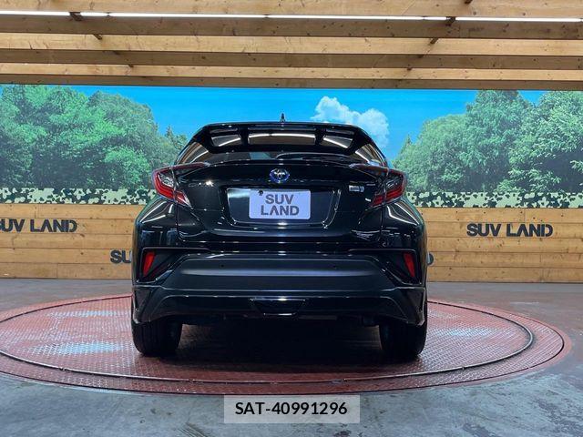 Toyota C-HR 2017-06 8244830-14