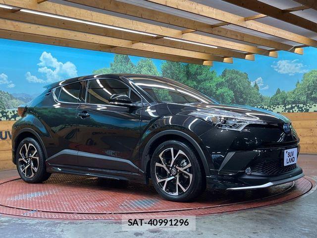 Toyota C-HR 2017-06 8244830-15