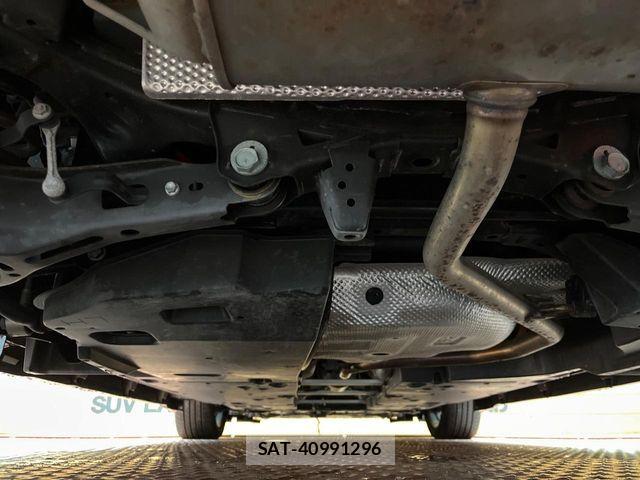 Toyota C-HR 2017-06 8244830-18