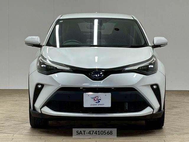 Toyota C-HR 2021-10 8244827-14