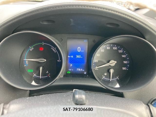 Toyota C-HR 2017-05 8244832-18