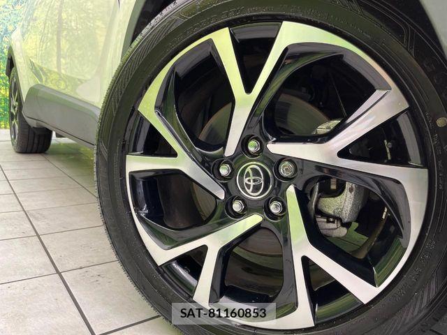 Toyota C-HR 2017-02 8313646-12