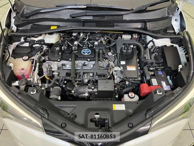 Toyota C-HR 2017-02 8313646-17
