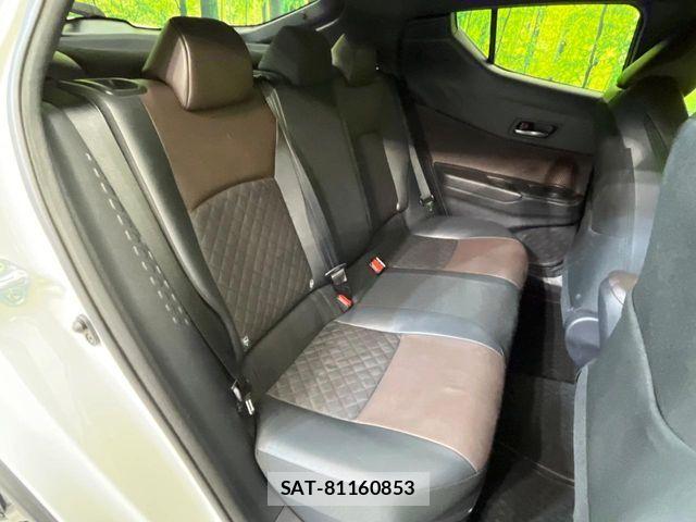 Toyota C-HR 2017-02 8313646-8