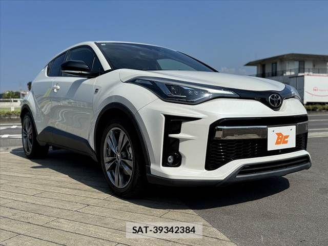 Toyota C-HR 2021-03 8313642-7