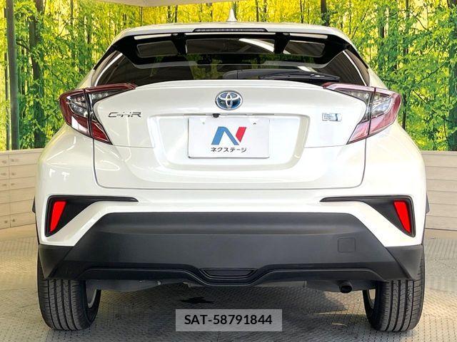 Toyota C-HR 2019-07 8313650-13