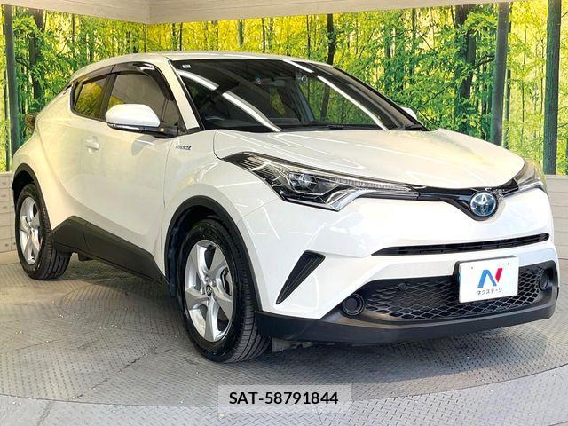Toyota C-HR 2019-07 8313650-14