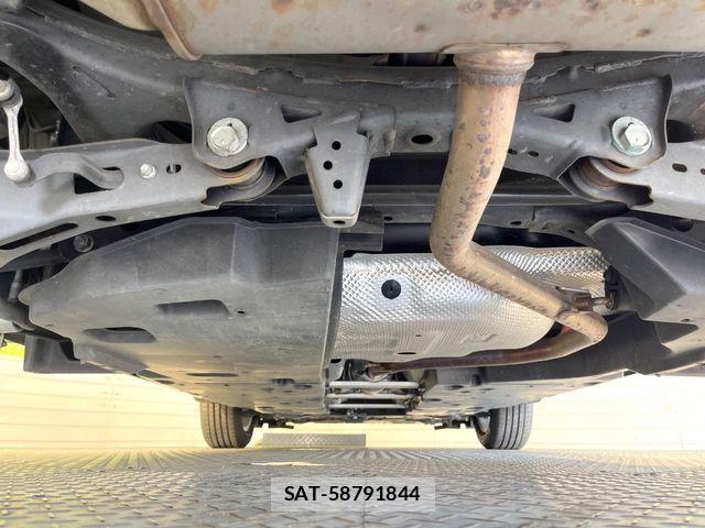 Toyota C-HR 2019-07 8313650-17