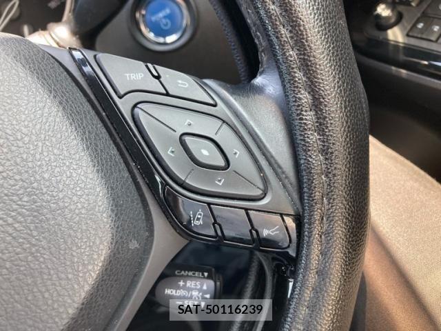 Toyota C-HR 2017-01 8313663-16